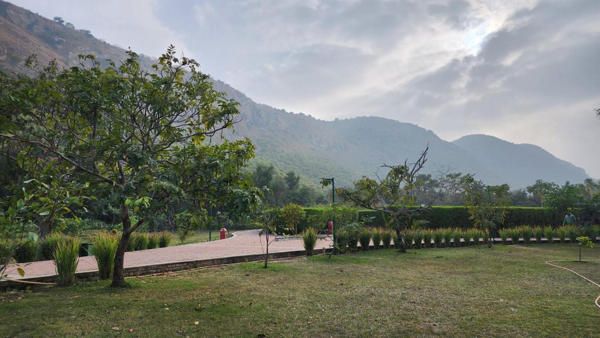 Pandu Pokhar Eco Adventure Resort Раджгир Экстерьер фото