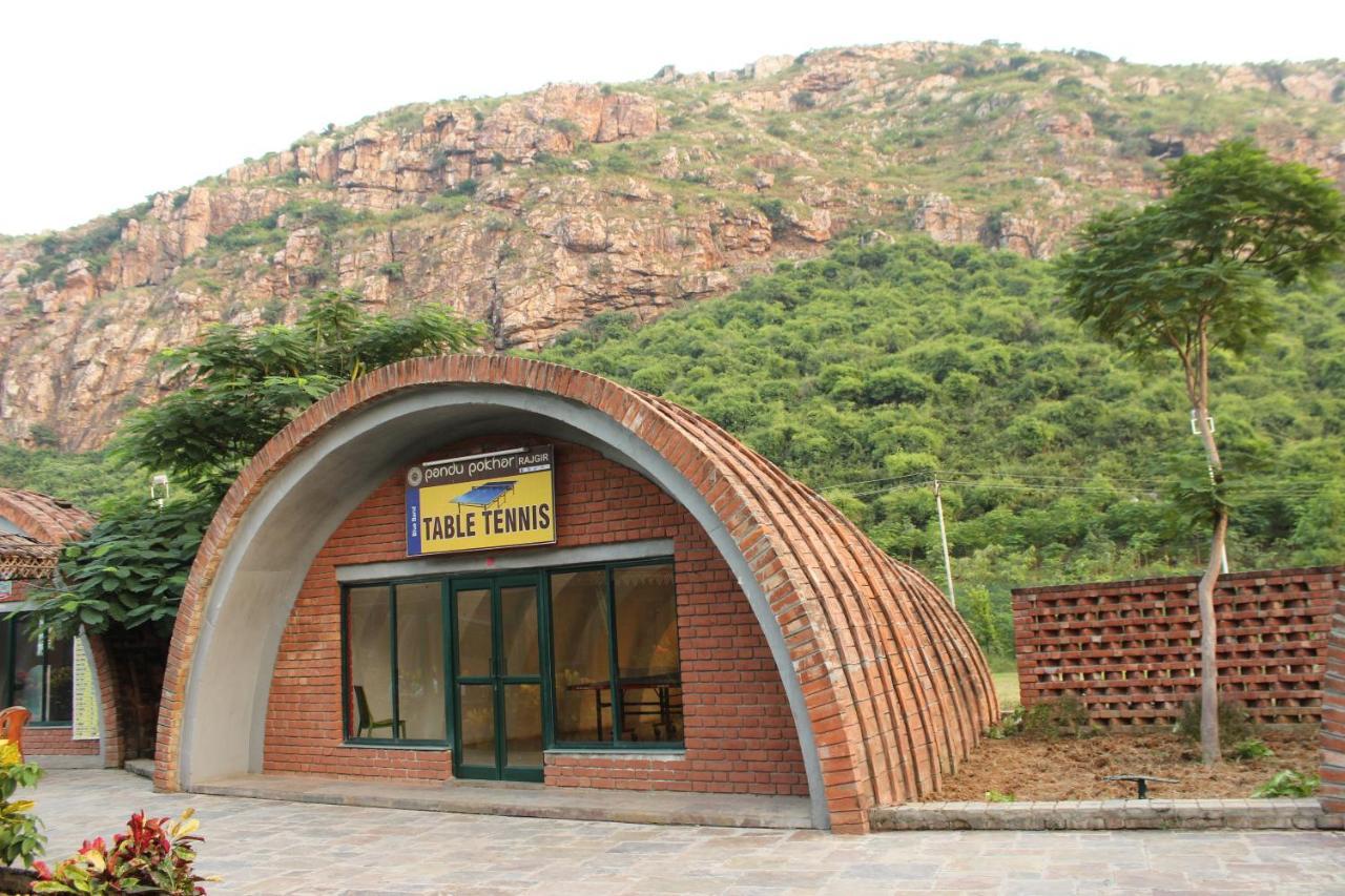 Pandu Pokhar Eco Adventure Resort Раджгир Экстерьер фото