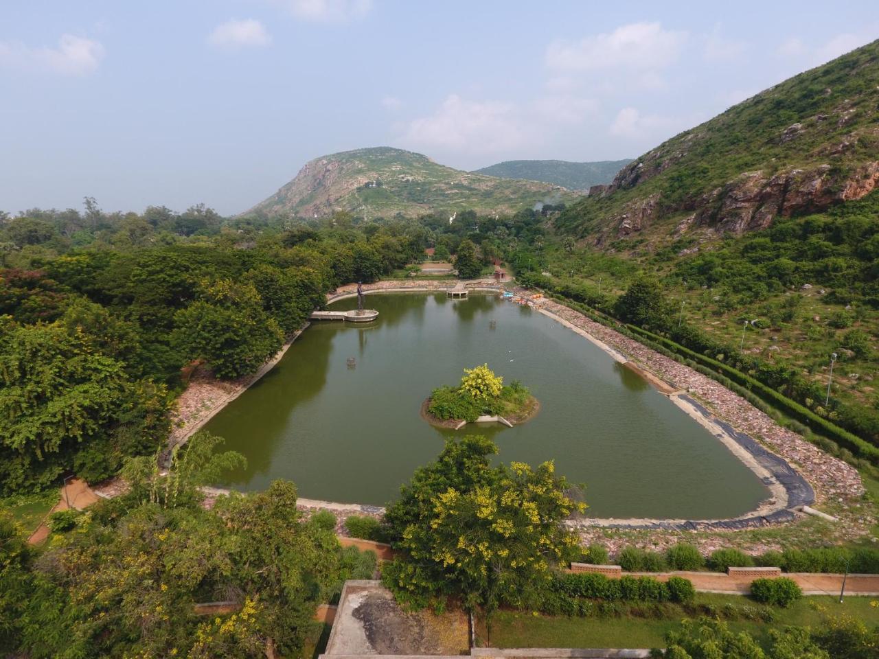 Pandu Pokhar Eco Adventure Resort Раджгир Экстерьер фото