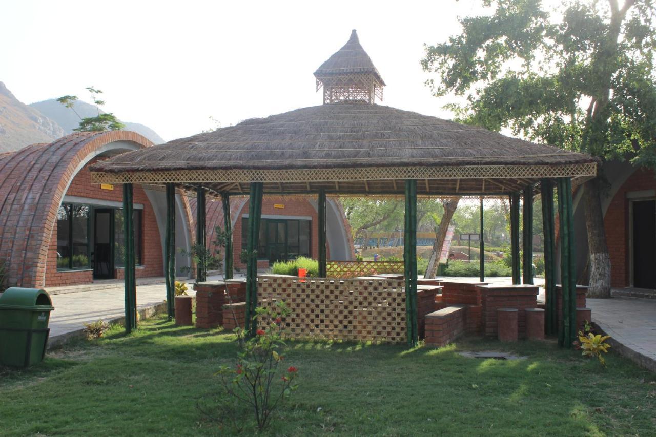 Pandu Pokhar Eco Adventure Resort Раджгир Экстерьер фото